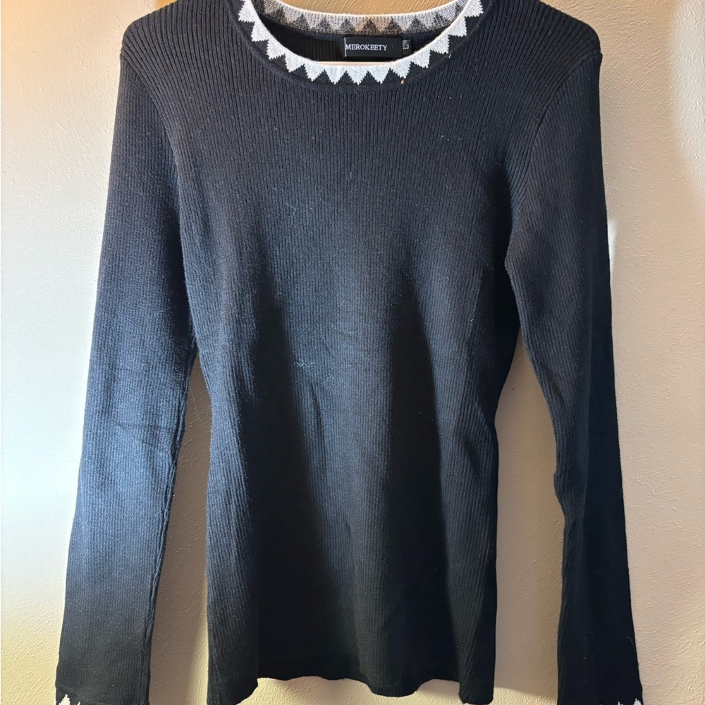 Black and White Long Sleeve Top